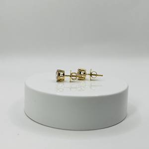 Clous d'oreilles minimalistes unisexes en or jaune 9 carats avec diamants de laboratoire certifiés VS1 de 2,00 carats taille brillant pour mariage et fiançailles - Product Image 3