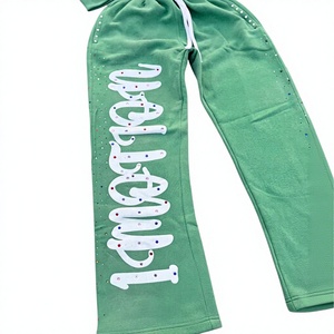 Ensemble de survêtements unisexes de luxe personnalisés style streetwear avec strass, effet délavé vintage, en coton et polyester pour hommes - Product Image 2