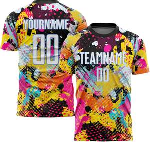 Uniforme de football personnalisé Tissu à séchage rapide sublimé Logo personnalisé Numéro de nom Fabricant OEM Tailles pour adultes et jeunes - Product Image 5