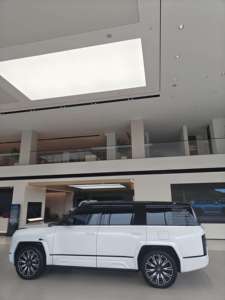 SUV Eléctrico Todoterreno Grande 2026, 4x4 de Alta Precisión, 5 Puertas, 7 Asientos, >700km de Autonomía, Motor de 200-250kW, Sin Accidentes, Envío Inmediato - Product Image 2