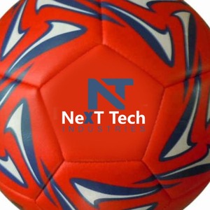 Ballon d'entraînement de football en matériau PU à des fins d'entraînement avec conception personnalisée et logo personnalisé par Next Tech Industries - Product Image 2