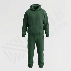 ชุดวอร์มทีมแบบมีฮู้ดสำหรับฤดูหนาว ผลิตตามสั่งจำนวนมาก สำหรับผู้ชาย ชุดกันลม ผ้าฝ้ายด้านนอก เหมาะสำหรับฟุตบอล ยิม ฟิตเนส วิ่ง - Product Image 1