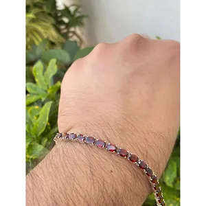 สร้อยข้อมือเงินแท้ 925 ประดับโกเมนทรงรี ดีไซน์ทันสมัย - Product Image 3