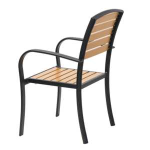 Fauteuil d'extérieur en bois naturel pour jardin, structure en aluminium noir avec lattes en bois plastique - Product Image 1