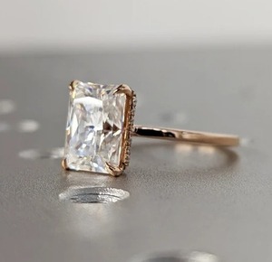 D Couleur Radiant Cut Lab Grown Diamond Hidden Halo Bague de mariage Solitaire Bague en or rose 14 K pour femme Cadeau pour elle - Product Image 1