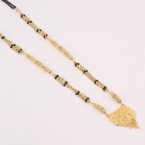 Mangalsutra plaqué or, bijoux traditionnels, pendentif Mangalsutra pour femme, bijoux de saison de mariage, chapado en oro oro laminado - Product Image 2