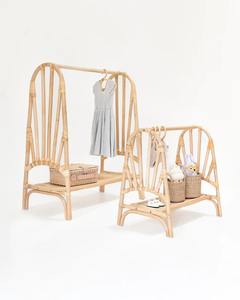 Mini estante de pie de ratán para ropa de niños, mueble y perchero para colgar ropa - Product Image 2