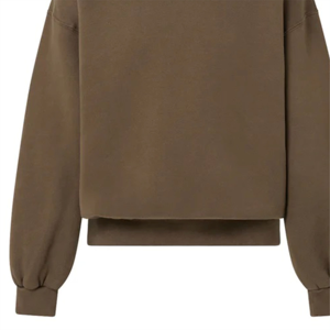 เสื้อสเวตเชิ้ตคอกลมสีน้ำตาลเข้มสำหรับผู้ชาย สกรีนโลโก้ได้ เนื้อผ้าหนา แขนยาว สวมใส่สบาย สไตล์สตรีทแวร์ รับผลิตแบบ OEM ODM ขายส่ง - Product Image 4