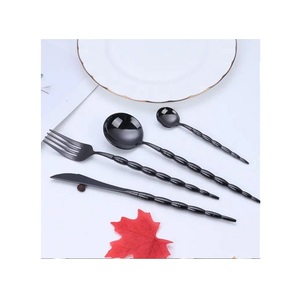 ชุดช้อนส้อมมีดแนววินเทจ,ช้อนส้อมสแตนเลสสีทองเคลือบโรสโกลด์สำหรับงานแต่งงาน - Product Image 2