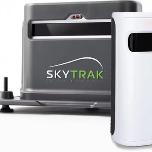 Livraison gratuite SkyTrak LaunchS Monitor & Simulator Software - Product Image 1