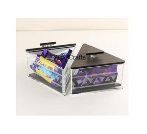 Caja de Postres de Vidrio con Diseño Fabuloso, Logotipo Personalizado y Grabado, Tapa y Bandeja Elegantes para Decoración de Mesa de Bodas - Product Image 4