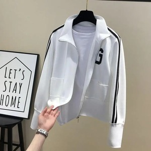 Automne femmes doux Bomber manteau court personnalisable nouvelle lettre rayure Design fabriqué à partir de cuir de peau de mouton et tissu de toile - Product Image 5