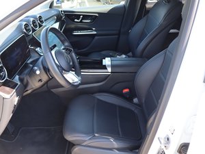 Mercedes-Benz GLC 300 AWD 4MATIC 2024 Usado en Buen Estado - Product Image 4