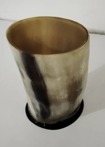 Verre à cocktail en corne rustique tendance Verres artisanaux écologiques parfaits pour les célébrations de cadeaux - Product Image 3