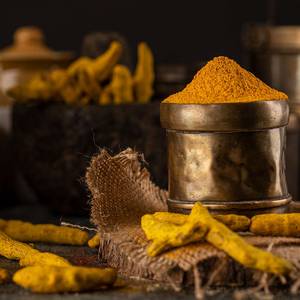 Suministro Directo de Granja, Polvo de Cúrcuma Pura Fresca, Tradicionalmente Utilizada para la Elaboración de Alimentos, Proveedor Confiable con Años de Experiencia - Product Image 1