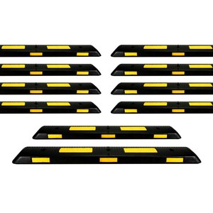 Ensemble de 10 piliers de signalisation routière en caoutchouc de type bouton, 110x14x5 cm - Product Image 1