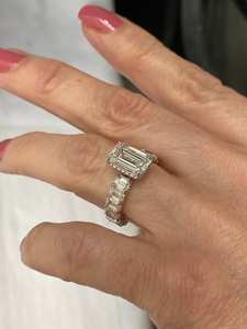 Bague de fiançailles D-VS1 en diamant de laboratoire taillé en émeraude certifié GIA 7.05 carats, Halo caché mariage éternité or blanc 18 carats, cadeau - Product Image 6