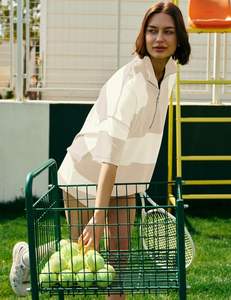 Vente en Gros Logo Personnalisé Femmes Demi-Zip Sweat et Short 2 Pièces Ensemble de Jogging Vêtements Décontractés Femmes Demi-Zip Survêtement Femmes - Product Image 5