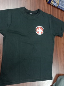 เสื้อยืดคอกลมแขนยาวเรียบง่ายคุณภาพสูงสำหรับผู้ชาย ผลิตโดยผู้ผลิตเสื้อผ้าผู้ชาย - Product Image 3