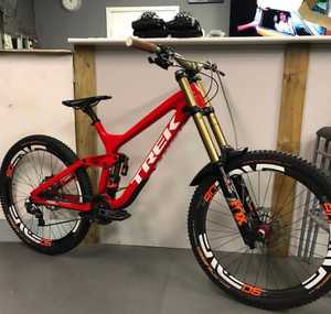 NUEVA LLEGADA PREMIUM Bicicleta Completa Treks Slash 9.9 de Carbono 29er - Product Image 3