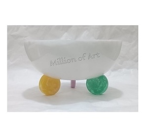 Tazón de Resina de Lujo para Servir Alimentos, Hecho a Mano, Diseño Redondo con Color Personalizable - Product Image 1