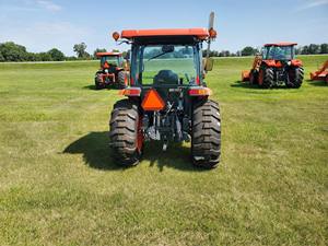 2024 para L4060HSTC-LE Tractor de 55HP 4WD con transmisión por engranajes, alta productividad, uso agrícola, bomba de caja de cambios y rodamientos - Product Image 6