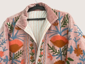 Chaqueta Bohemia con Patrón Suzani, Bordado Floral, Mezcla de Terciopelo y Lana, Ecológica, Manga Larga, Cuello Redondo, Talla Grande para Mujer - Product Image 4