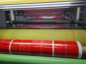 ฟิล์มพลาสติก PE นิ่มใสพิมพ์ลาย intaglio 1000ม. สำหรับใช้ในซูเปอร์มาร์เก็ตแบบใหม่ - Product Image 5