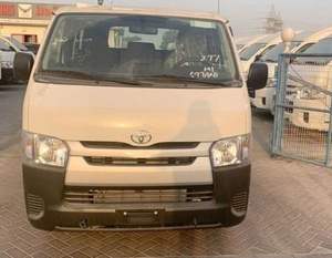 2024 para Hiace Turbo Diésel 6.1-8L 15 Plazas Asientos de Cuero Interior Oscuro Bolsas de Aire ABS 2023MY - Product Image 6