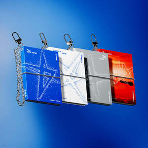 TXT-Star Chapter TOGETHER [Versión de llavero de mini libro] - Product Image 1