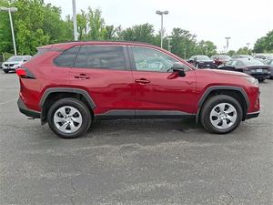 TOYOTA RAV4 LE AWD D'OCCASION PROPRE, PRÊTE À ÊTRE EXPÉDIÉE - LIVRAISON PORTE À PORTE - Product Image 4