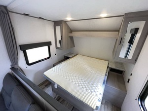 Camping-car d'occasion Cole_man Lan_tern Lt 274BH 2023 - Product Image 2