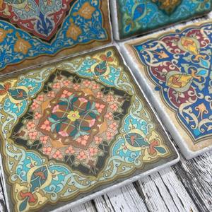 Fournisseur indien de dessous-de-verre en mosaïque de verre faits à la main et colorés - Écologiques et réutilisables pour les réceptions à domicile et les cadeaux en gros - Product Image 3