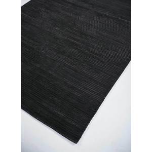 พรมจาไพร์รักส์ รุ่น ZA HWV-2000 สีเทาและดำ ทอมือจากขนสัตว์และใยวิสโคส ลายทาง สำหรับใช้ในบ้าน - Product Image 2