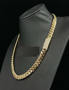 Cadena de eslabones cubanos de 12MM VVS1 Moissanite con oro blanco de 14K acabado en plata de ley 925, el Probador de diamantes - Product Image 3