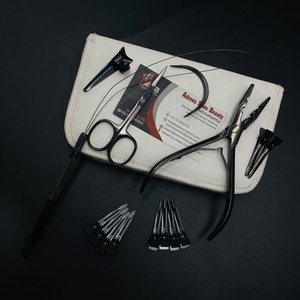 Ensemble de pinces professionnelles en acier inoxydable pour extension de cheveux, comprenant une aiguille de tissage de cheveux ciseaux de couleur plasma noir, vente en gros - Product Image 1