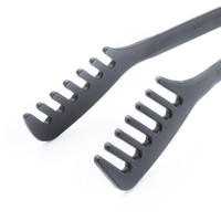 Accessoires de cuisine italiens Tomatto, pinces à spaghetti ergonomiques en nylon noir PA6, poignée en plastique écologique, fabriqué en Italie, ustensiles
