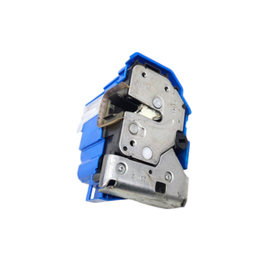 ตัวล็อคด้านหน้าขวา FIAT 500 L Series (351_352) 52018118 (12>) - Product Image 1
