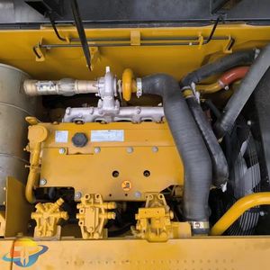 รถขุดมือสองคุณภาพสูง Caterpillar CAT320D2L ราคาดี อะไหล่เครื่องจักรก่อสร้าง - Product Image 1