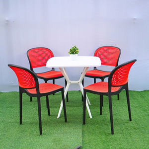 Combo rouge TM08 et blanc MN04 - Un look rafraîchissant pour une journée relaxante - Product Image 1