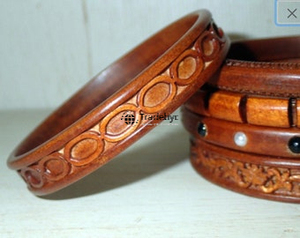 Juego de brazaletes de madera de estilo bohemio a granel para regalos de moda y suministros de boutique de Tradebyd - Product Image 4