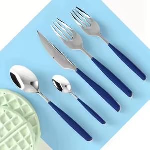 Ensemble de couverts en métal orange écologique de qualité supérieure avec tête dorée pour une décoration chic de la salle à manger, de la cuisine moderne et de la table - Product Image 6