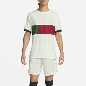 Dernière marque nouvelle 2024 nouvelle saison séchage rapide en gros top qualité Polyester personnalisé football maillot de football chemise pour enfant et adulte - Product Image 3