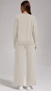 Tenue confortable automne hiver 2 pièces pour femmes sweat surdimensionné et pantalon de survêtement avec poches bouton décoration hauts longs - Product Image 3