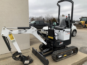 คุณภาพระดับมืออาชีพ ปี 2026 รถขุดขนาดเล็ก Bobcat E10 น้ำหนัก 1 ตัน - Product Image 3