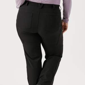 Pantalon Bootcut Flexpedition pour femmes fabriqué sur mesure par OEM-Idéal pour les activités de plein air et le confort tout au long de la journée - Product Image 3