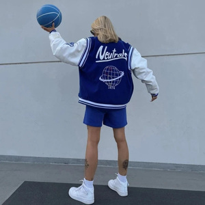 OEM vente en gros unisexe vintage Varsity Letterman veste logo personnalisé chenille broderie hiver laine toile tissu à capuche XL léger - Product Image 6
