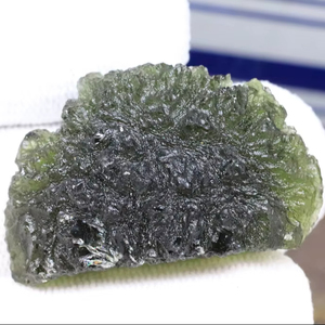 Xác Thực Moldavite Đá Quý-Tektite Moldavite Thô-Chữa Bệnh Năng Lượng Cộng Hòa Séc Thô-Moldavite Cho Đồ Trang Sức Mục Đích Nguyên - Product Image 1