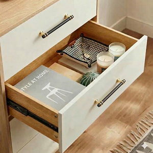 Manijas Modernas de Lujo en Negro y Dorado para Armarios de Dormitorio, Tiradores Minimalistas de Acero Inoxidable para Cajones, Herrajes para Armarios de Cocina y Guardarropas - Product Image 6