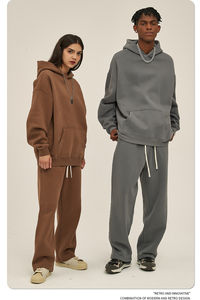 Conjunto de dos piezas de ropa deportiva para hombre de 350GSM de ocio al aire libre personalizado al por mayor conjunto de pantalones de chándal y sudadera con capucha y logotipo personalizado - Product Image 4